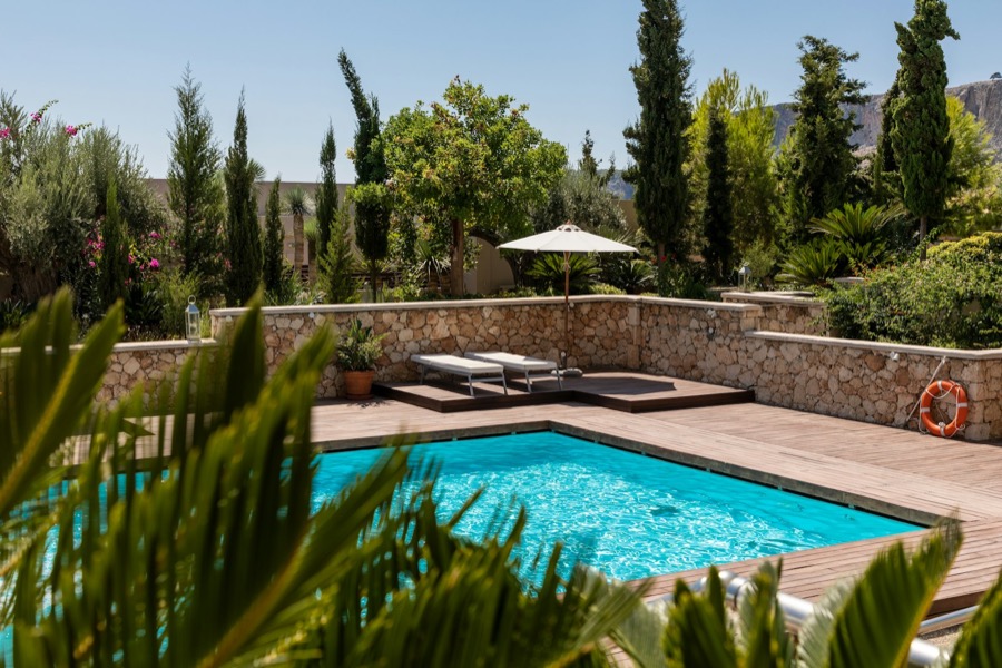 Pool spa